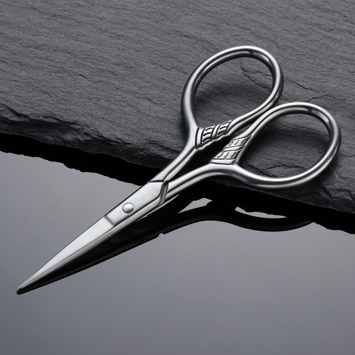 ステンレス鋼のひげトリミングはさみ男性用口ひげグルーミング精 - Men'S Grooming Mirror のレビューと価格